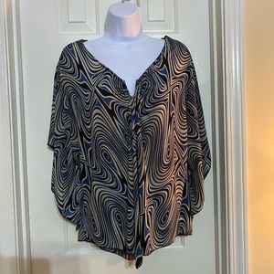 Tarea by Rue 21.  SZ XL